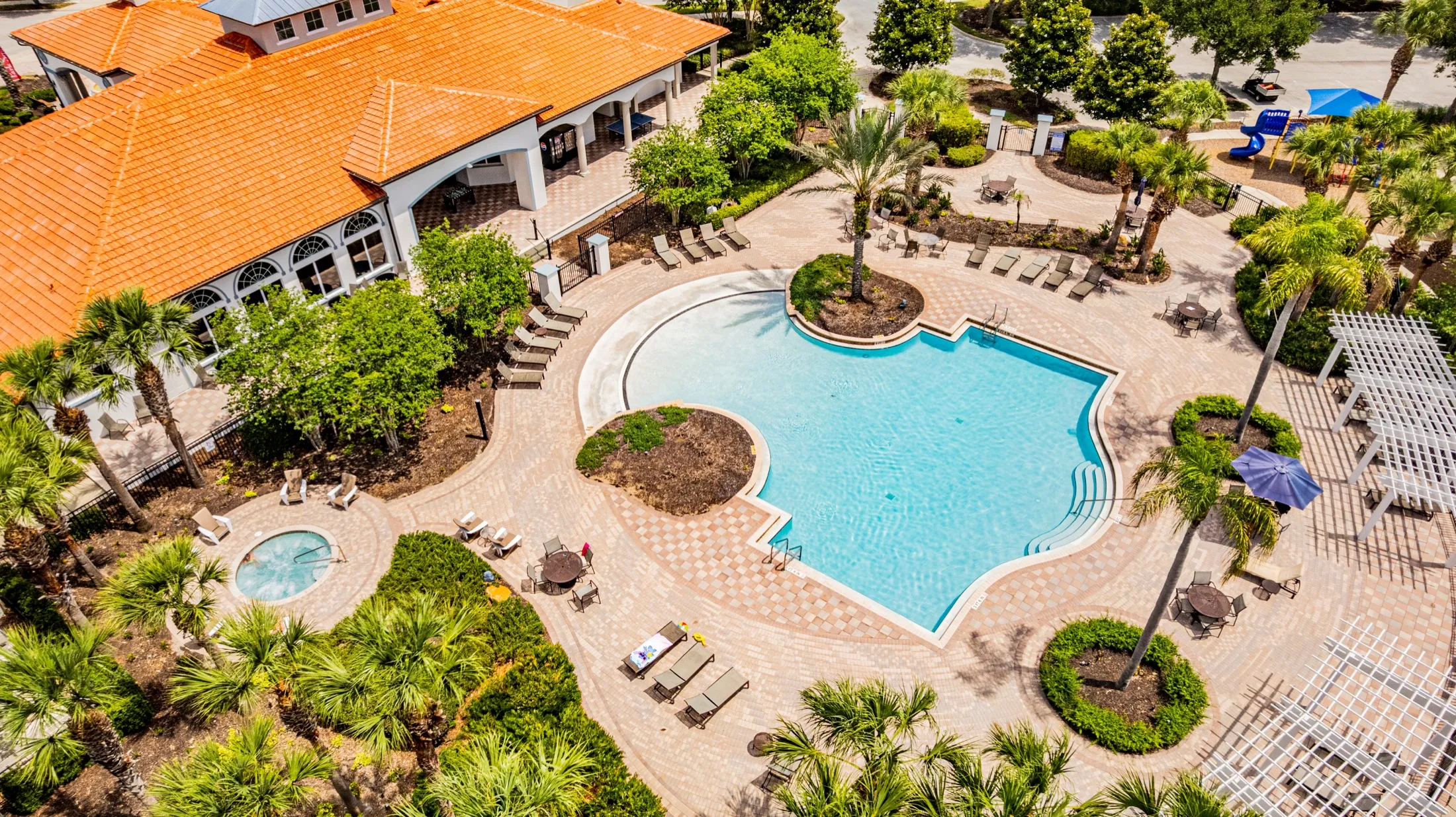 The zero-entry heated community pool and spa at the Watersong clubhouse