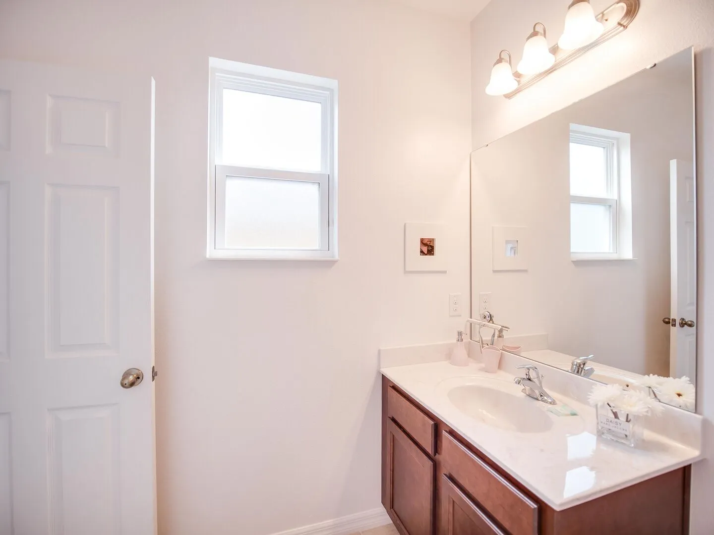 Pink Suite — photo 4 of 4