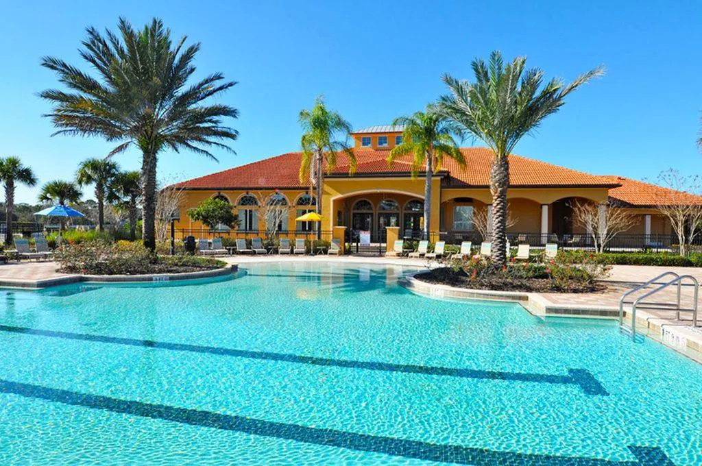 The private south-facing pool and spa at The Watersong Residence — view 10