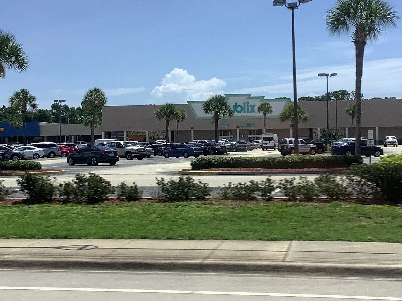 A Publix supermarket in Florida — the closest full grocery store to the villa
